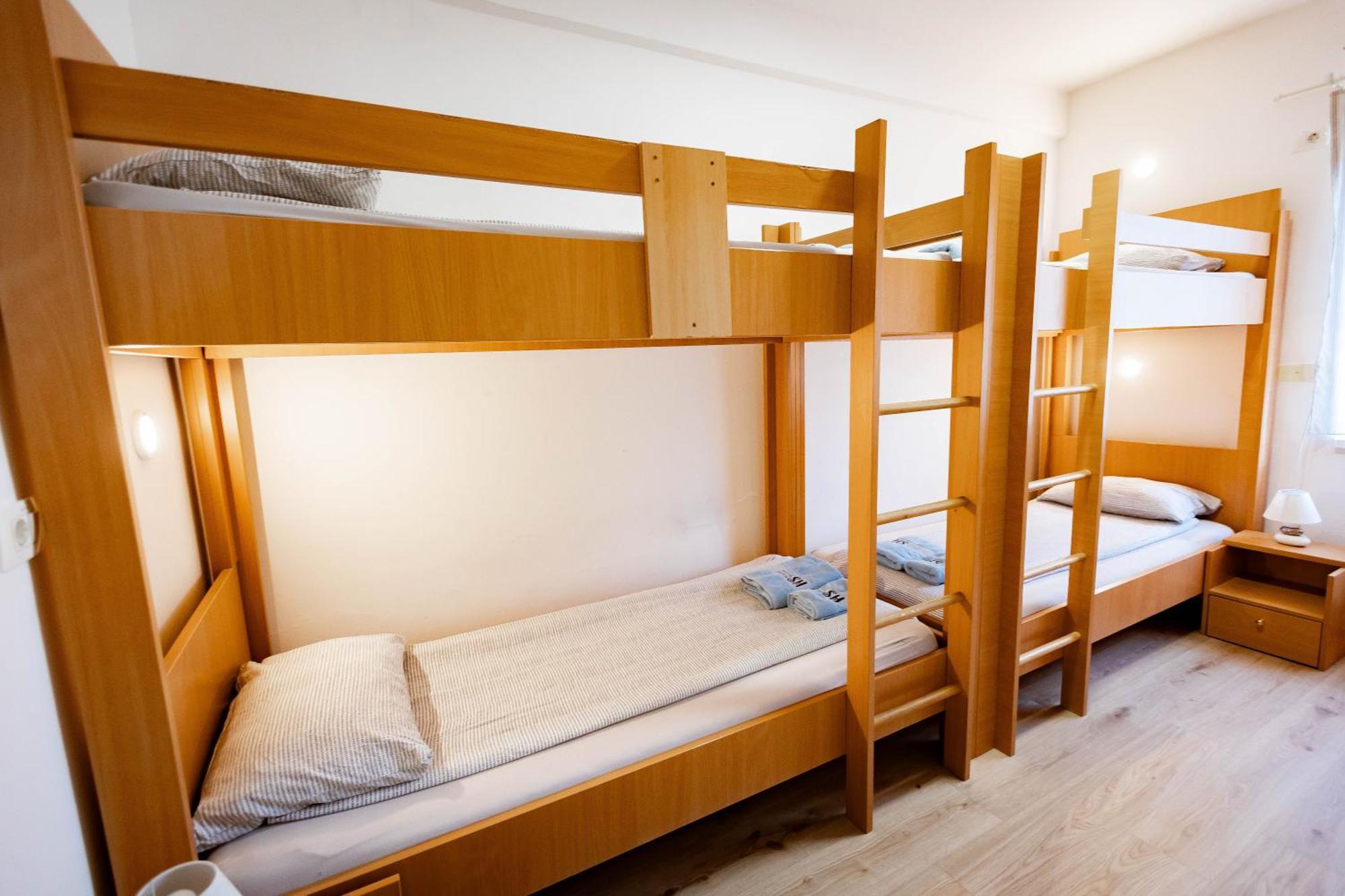Hostel Soline Portorož Extérieur photo