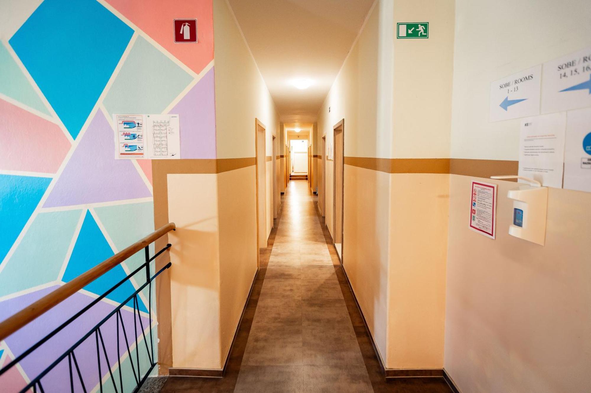 Hostel Soline Portorož Extérieur photo